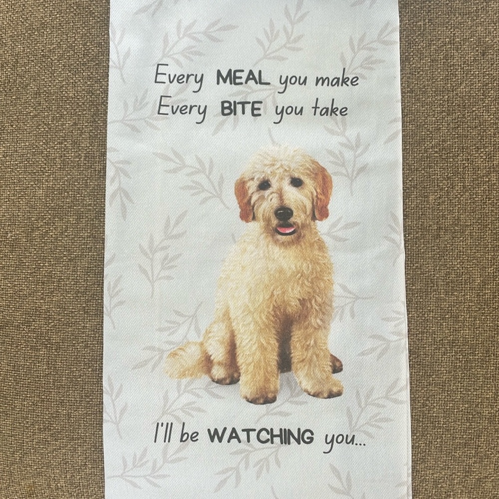 Kitchen Set of 3 (oven mitt, pot holder, kitchen towel) of a Golden Doodle